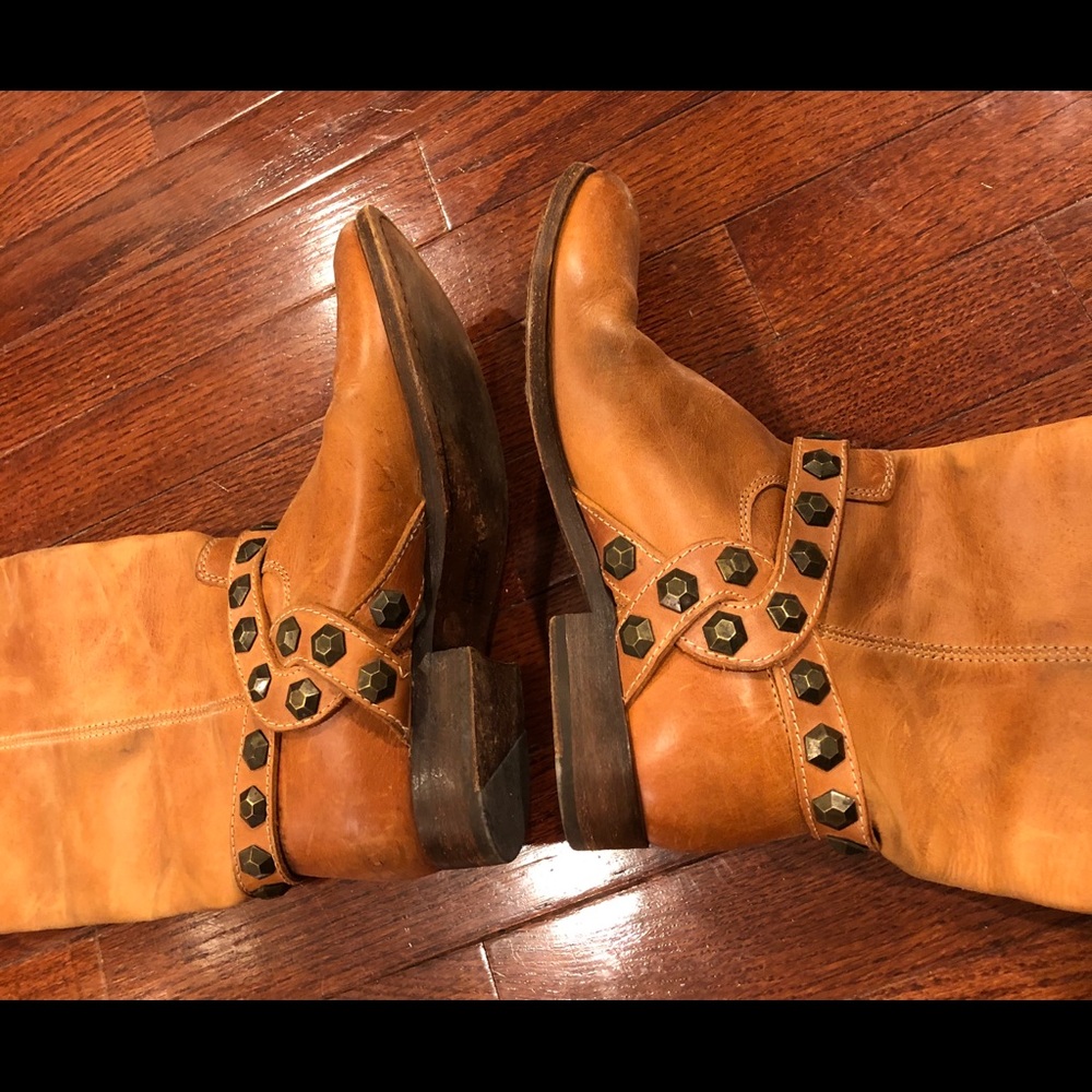 Like NEW Frye Leather Boots - Picture 7 of 8